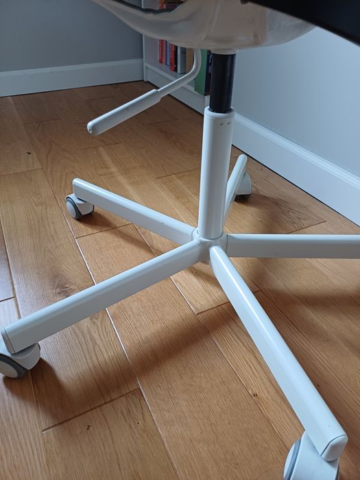 Krzesło biurowe obrotowe Ikea Skalberg jak nowe