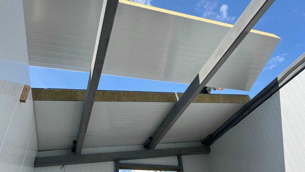 Сендвіч панелі покрівельні ( пінопласт, Вата)