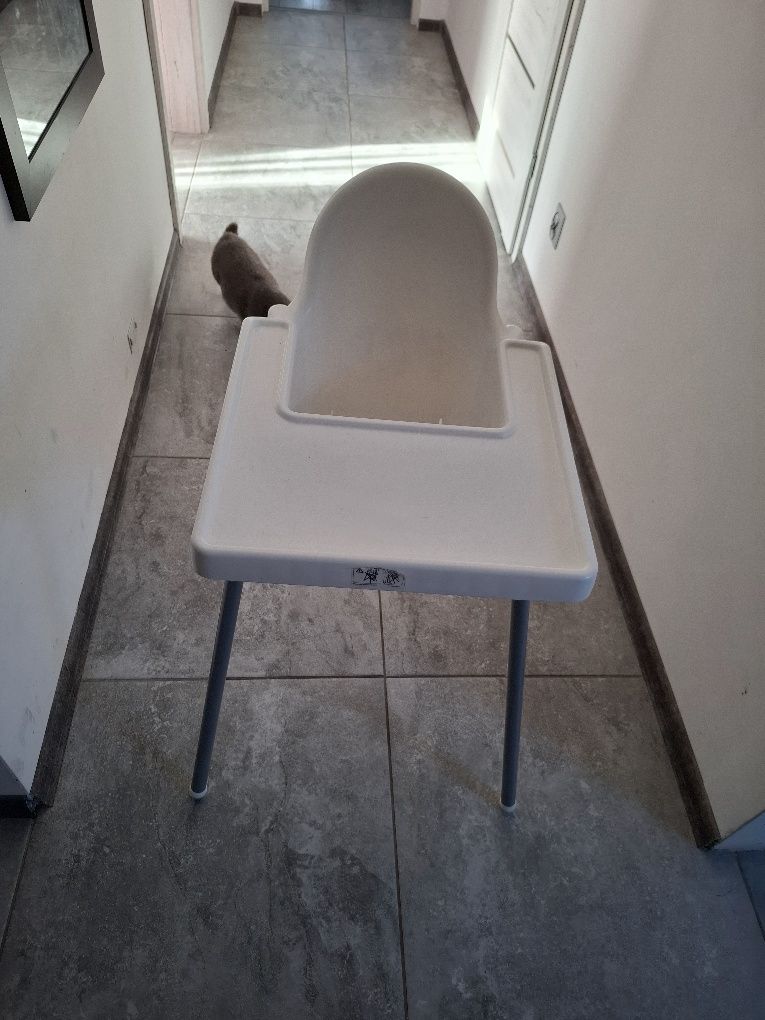Krzeselko do karmienia Ikea