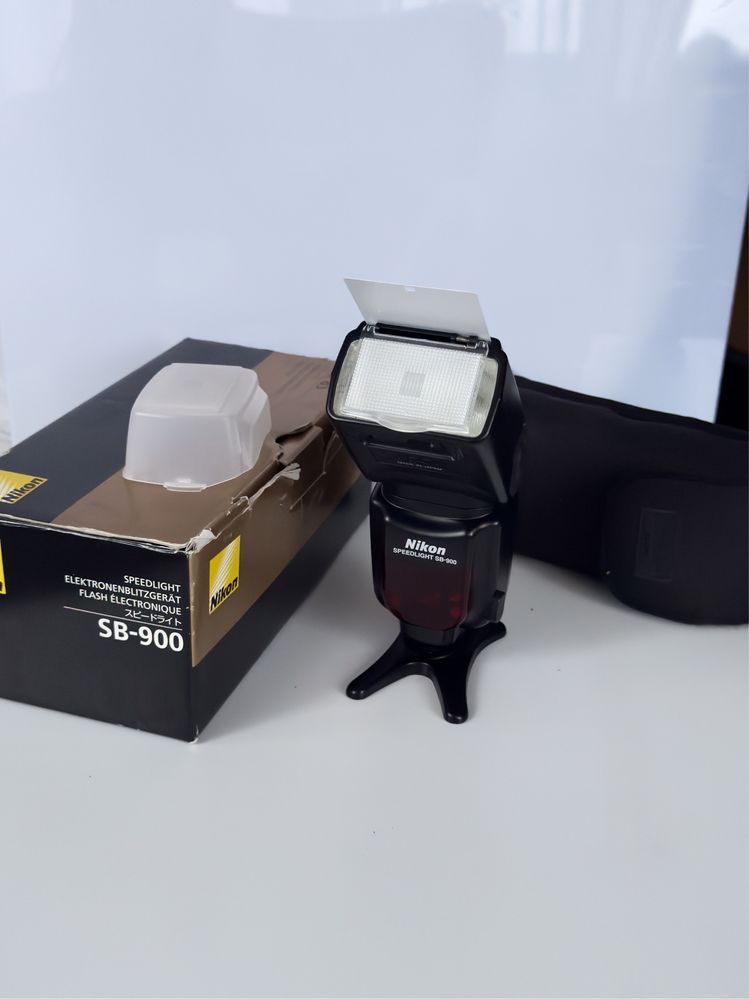 Lampa błyskowa Nikon speedlight SB-900