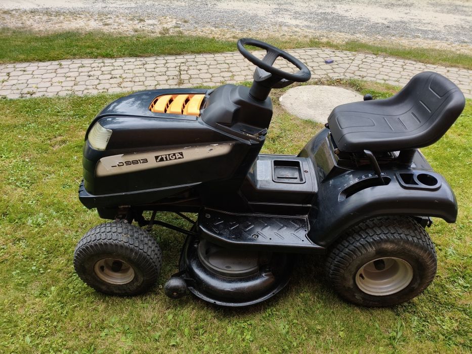 Kosiarka traktorek Stiga SD9813