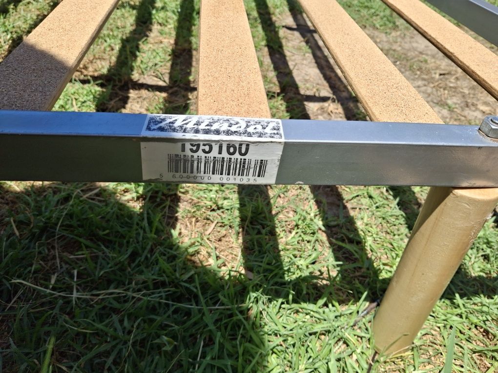 Cama estrado 1.95 x 1.60
