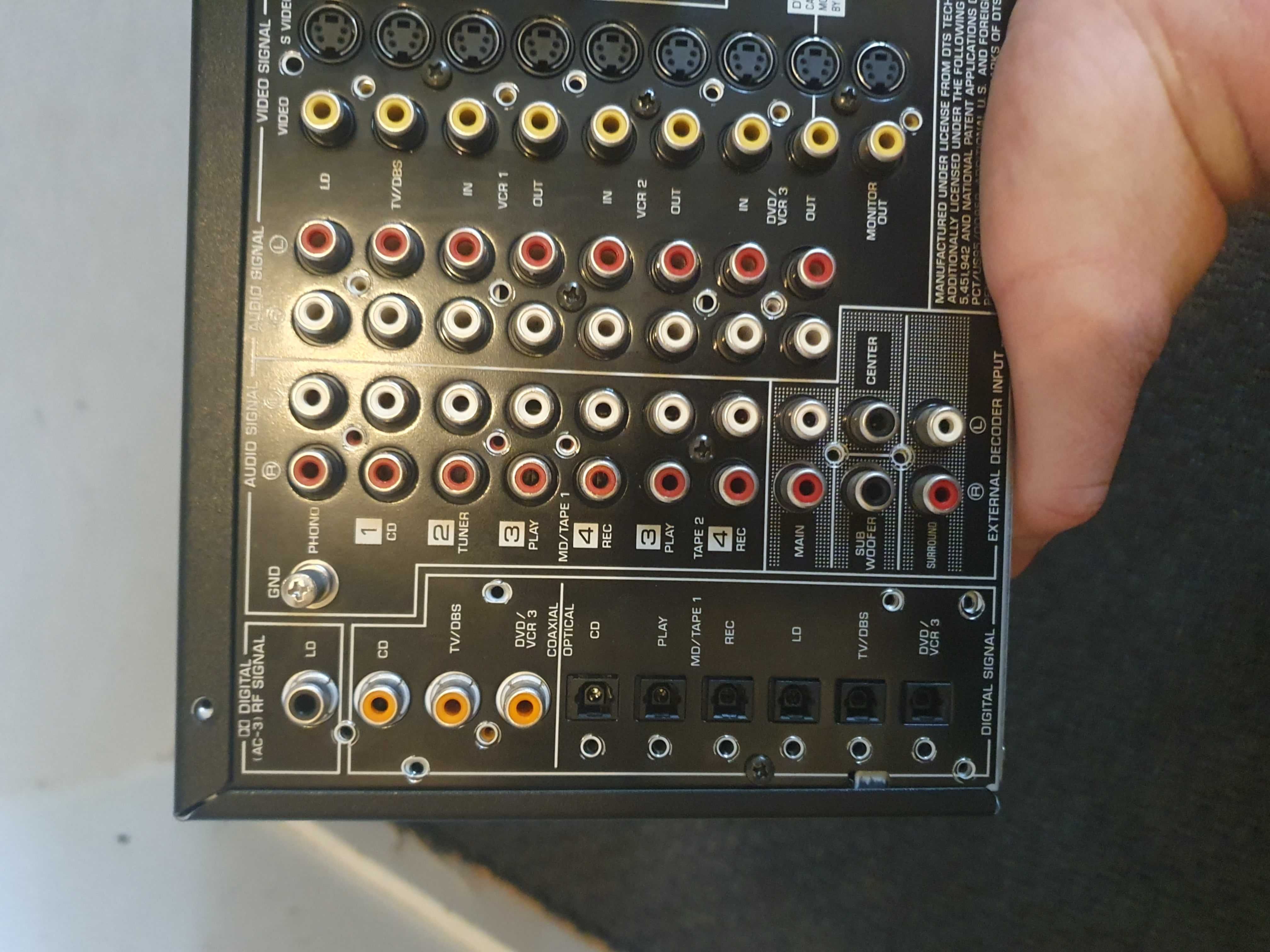 Niesprawny Wzmacniacz kina domowego Yamaha DSP-A1