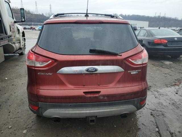 2015 року Ford Escape Titanium