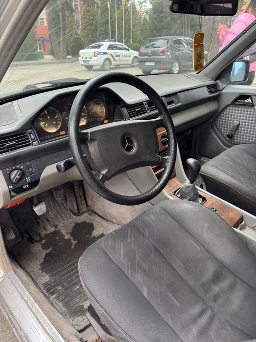 Продам Mercedes W124 (S124) Універсал 3.0 дизель механіка 1988 рік