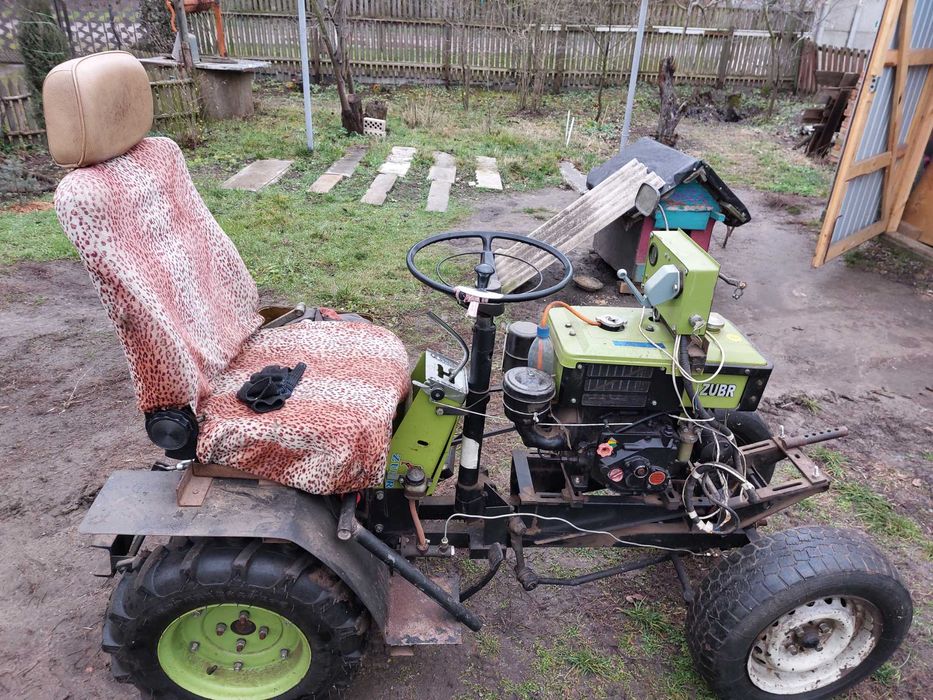Трактор із мотоблока Зубр