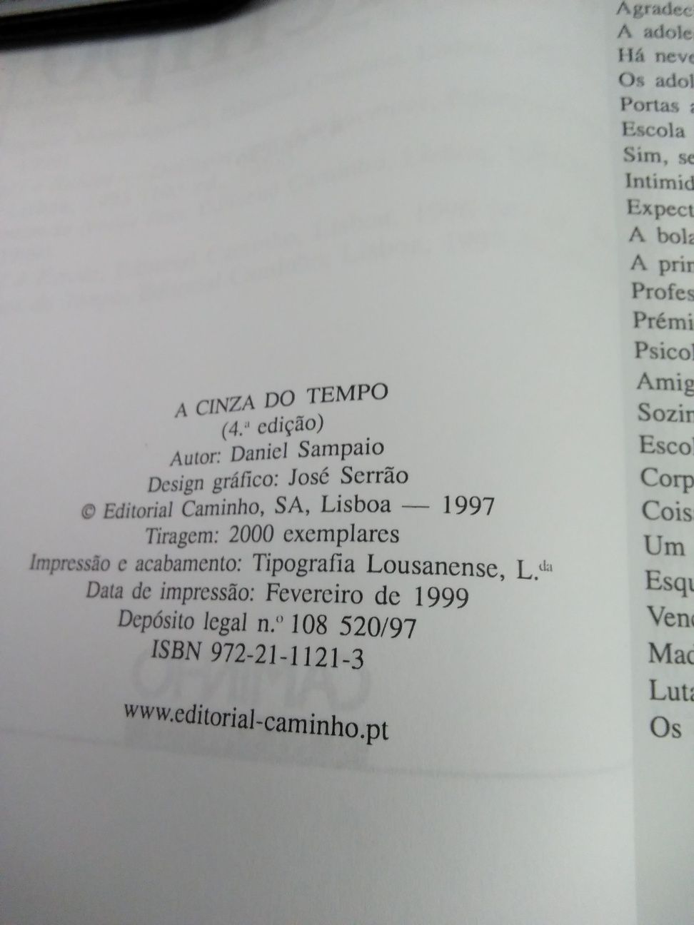 A cinza do tempo