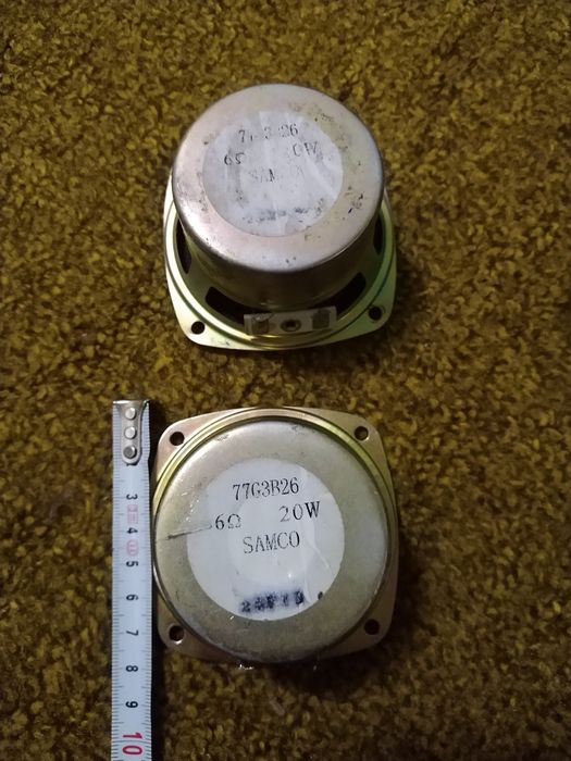 Колонки динаміки для автомобілів