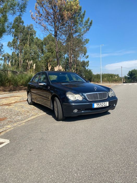Mercedes C320 V6 Nacional 
Viatura Nacional