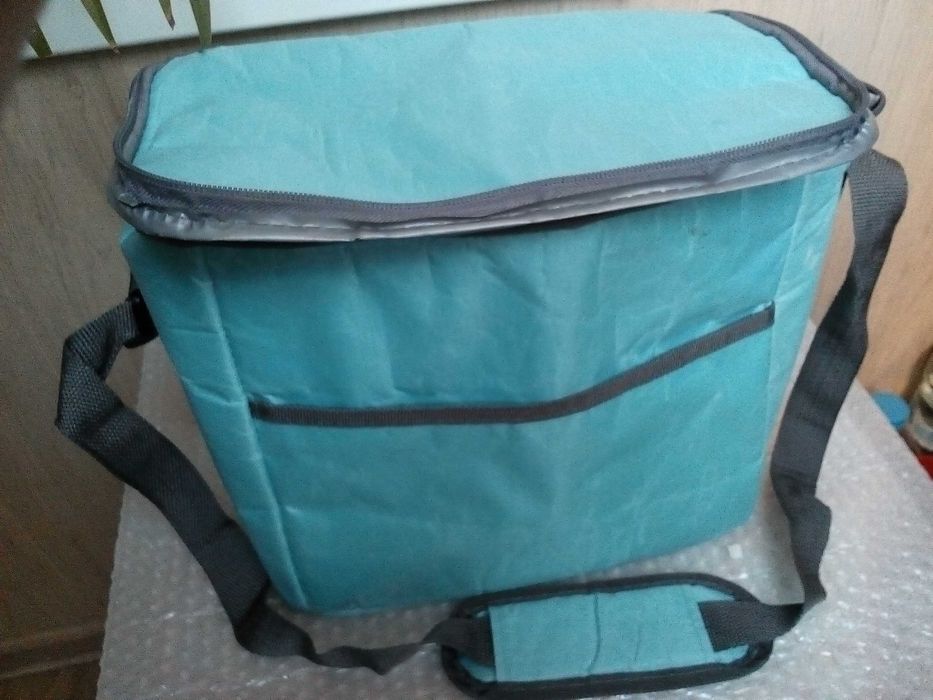 термосумка голубая с плечевым ремнём