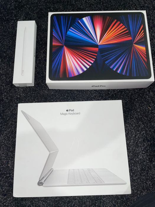 Ipad Pro 12.9 128GB Wifi A2378/apple pencil/ipad Magic Keyboard