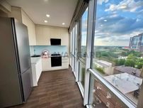 Продам 2 ком квартиру 59 м2 с ремонтом в ЖК Атлант (новострой, центр)