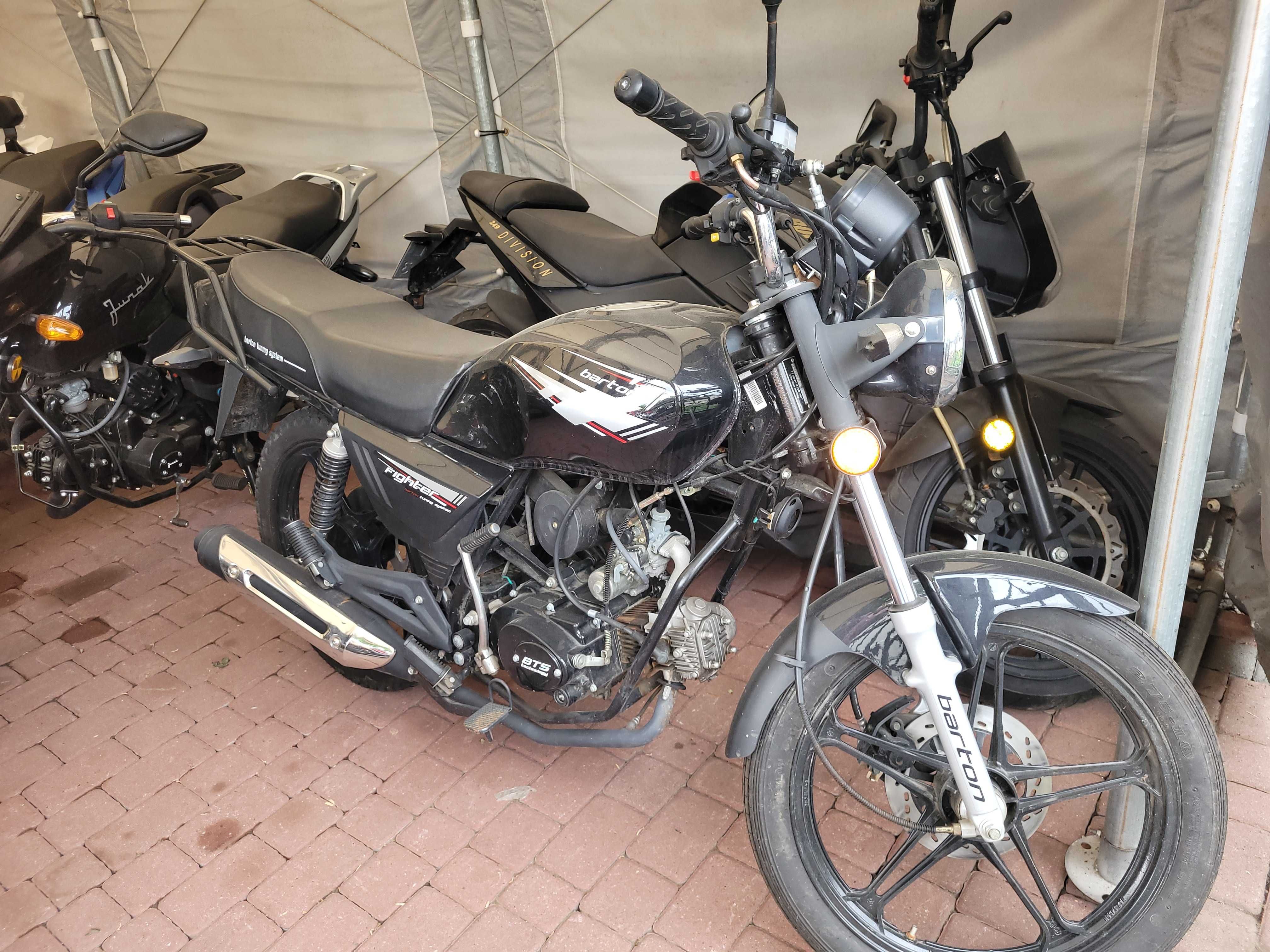 Motocykl Junak ADV 125   oraz inne Salon marki Junak Olkusz 2 szt