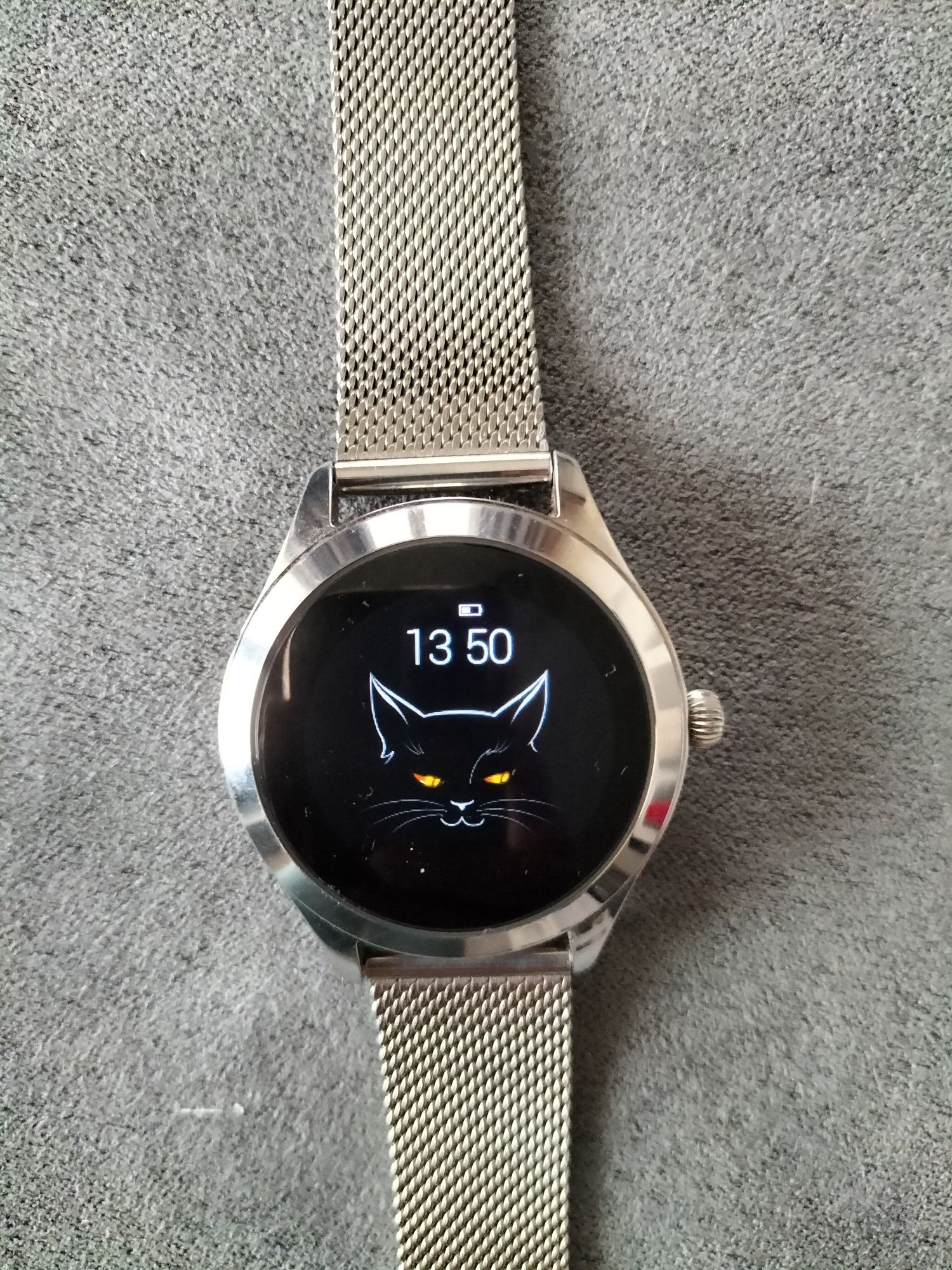 Smartwatch damski KW 10 srebrna bransoleta