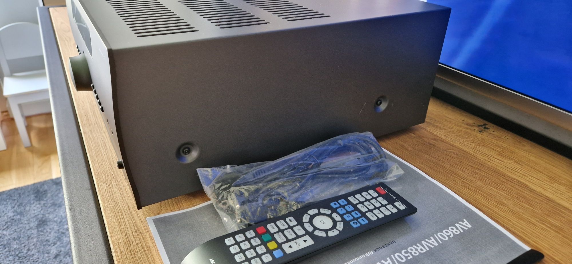 Arcam AVR390 amplituner Dolby Atmos 7.1.4