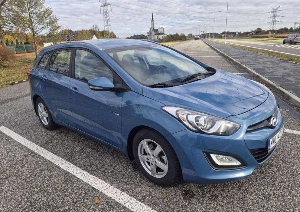 Hyundai i30 kombi 1.6 benzyna