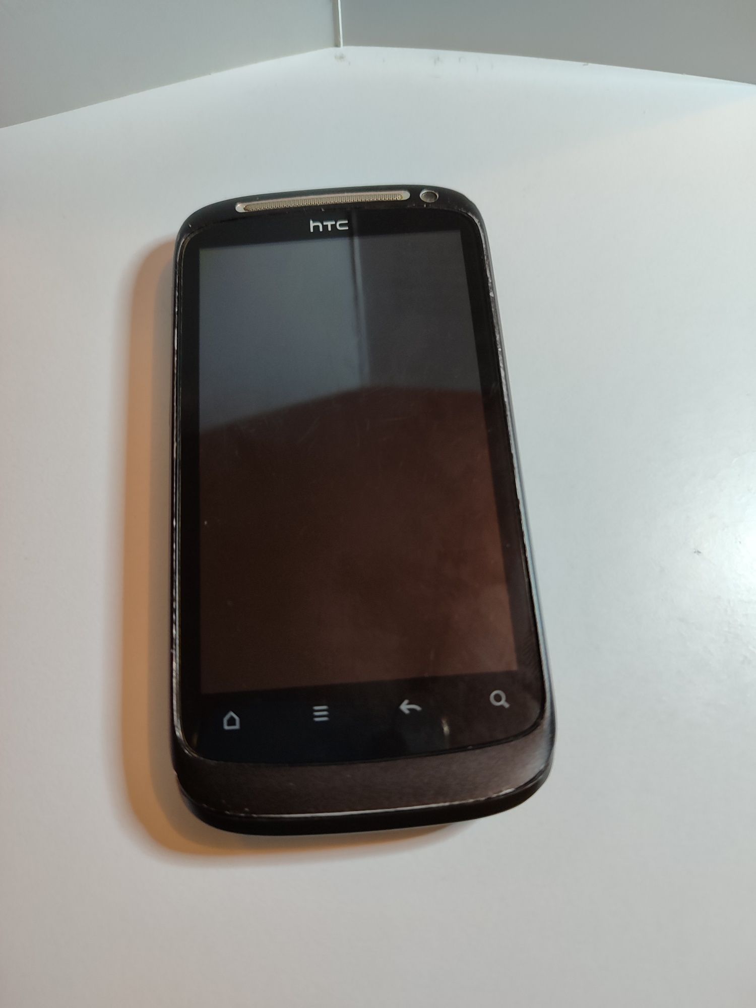 Мобільний телефон HTC