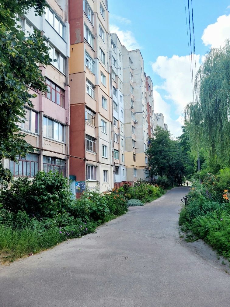 Продаж 2-кім квартири на Малікова 8/9 п