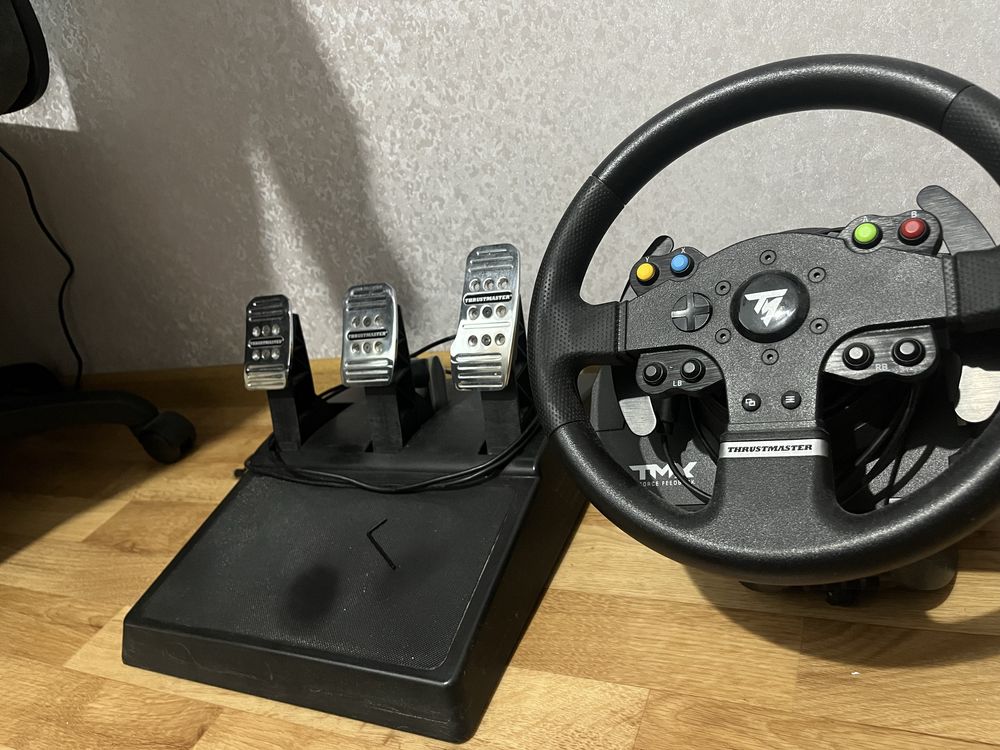 thrustmaster tmx pro