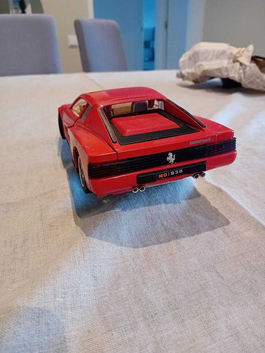 Carro de coleção Burago