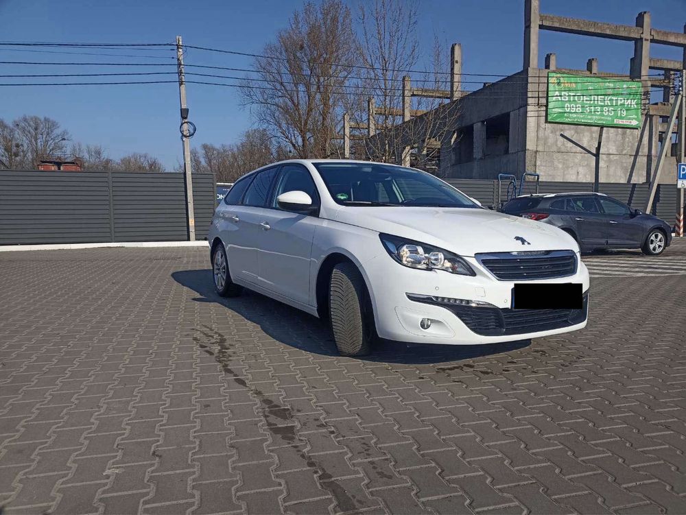 Peugeot 308 2015