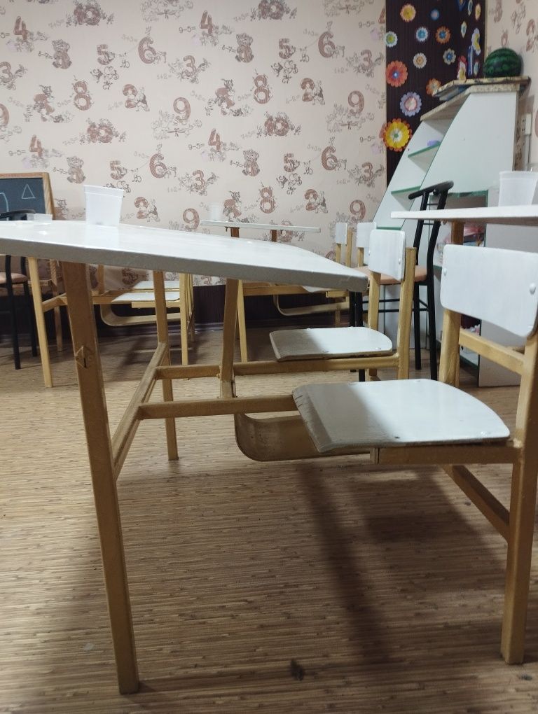 Парта школьная б/у