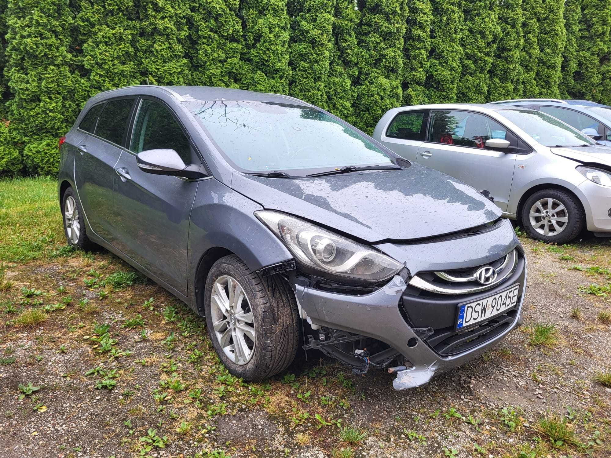 Hyundai I30 2013R - Bogata wersja wyposażenia