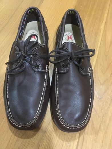 Sapatos de homem em pele Callaghan semi-novos (tam. 44)