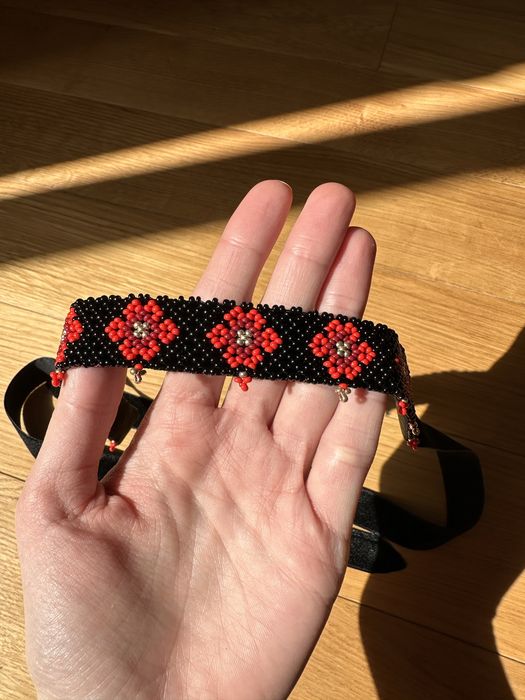 Силянка, чокер з бісеру, стрічковий гердан