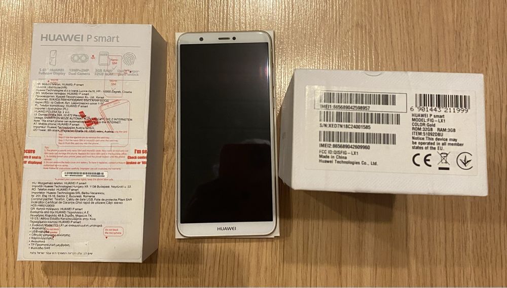 HUWAWEI P smart gold + etui + szklo