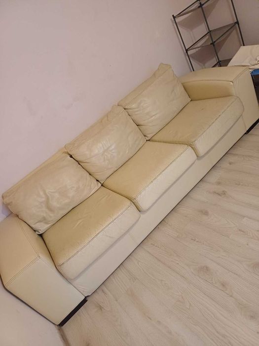 skórzana rozkładana sofa