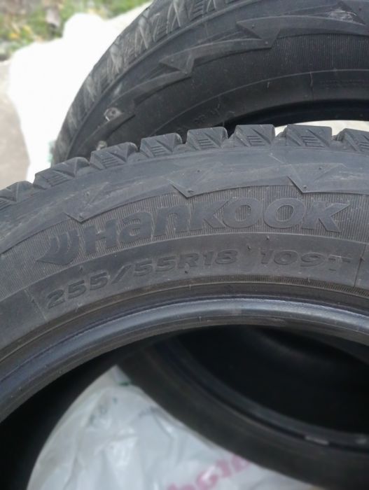 Продам резину  Hankook 255/55 R18