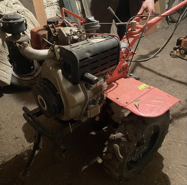 Мотоблок ZUBR HT-135E