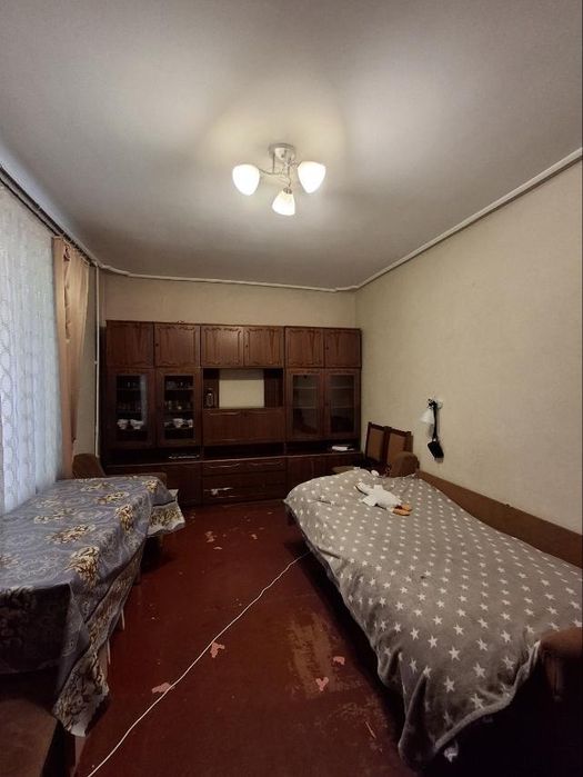 Продам сталінку в Центрі міста/Є-відновлення/Гараж