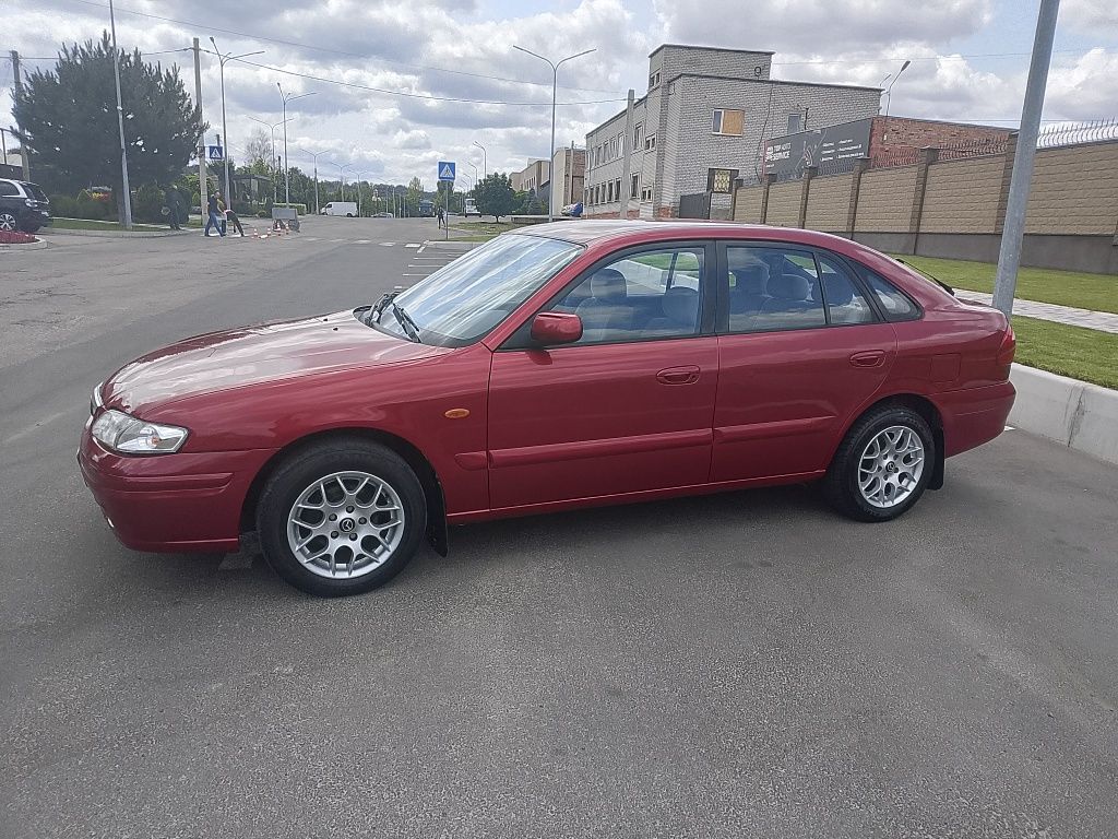 Продам Мазда 626
