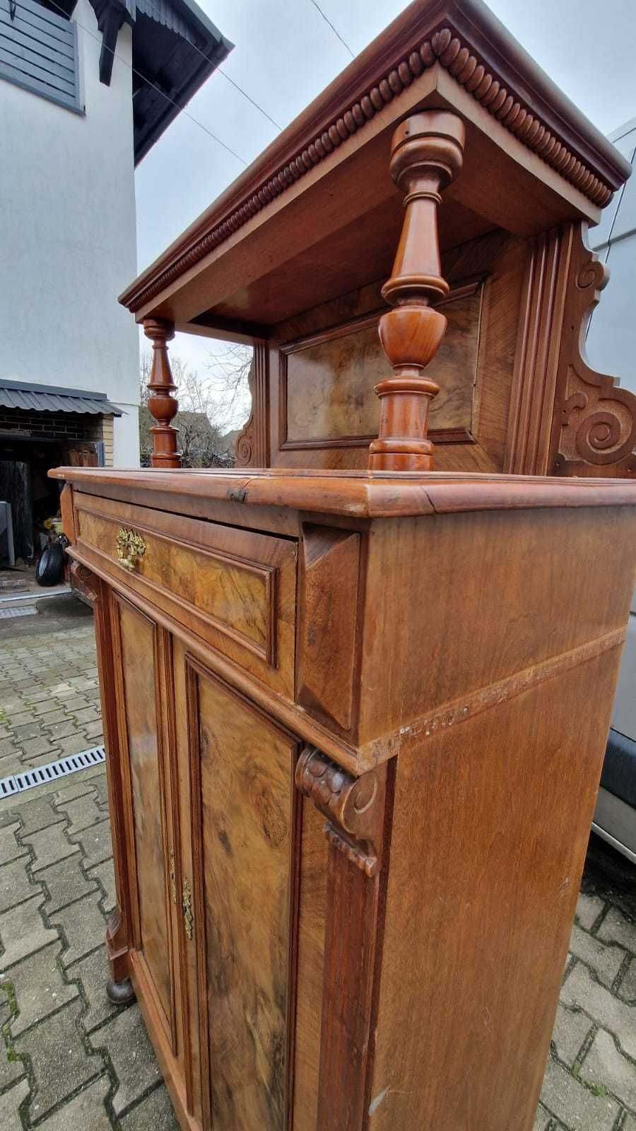 Antyczna wysoka komoda szafa szafka rzeźbienia witryna z drewna barek