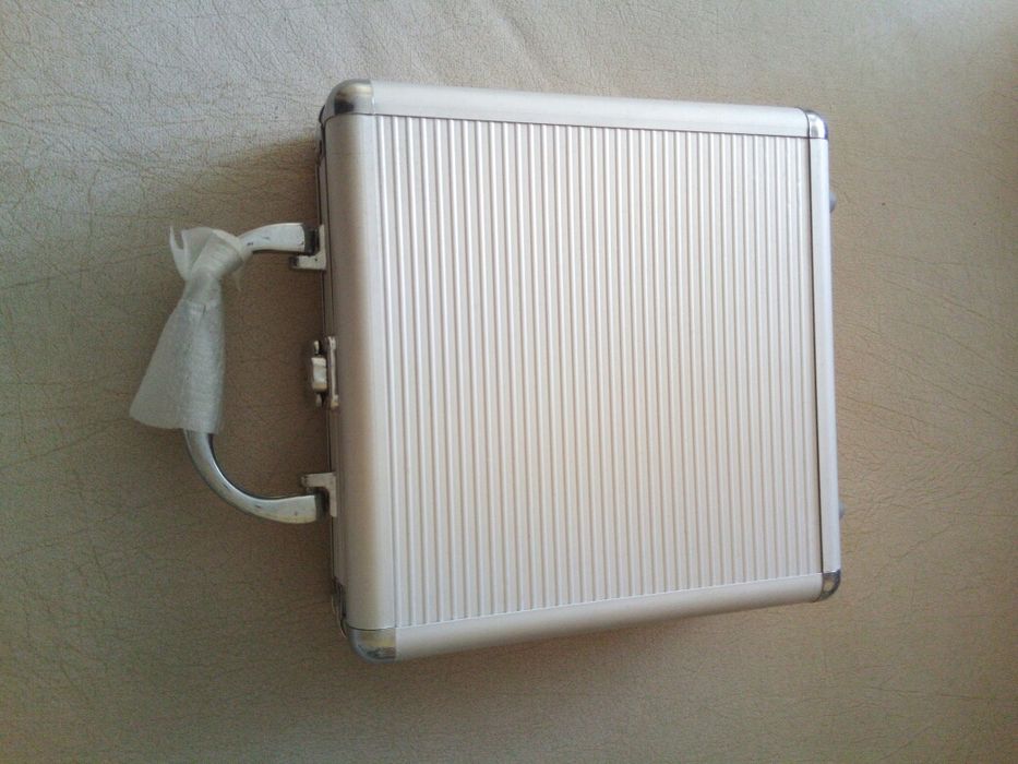 Кейс, набор для покера