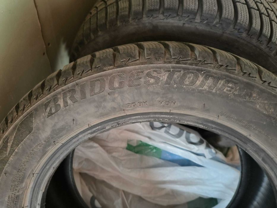 Opony zimowe Bridgestone