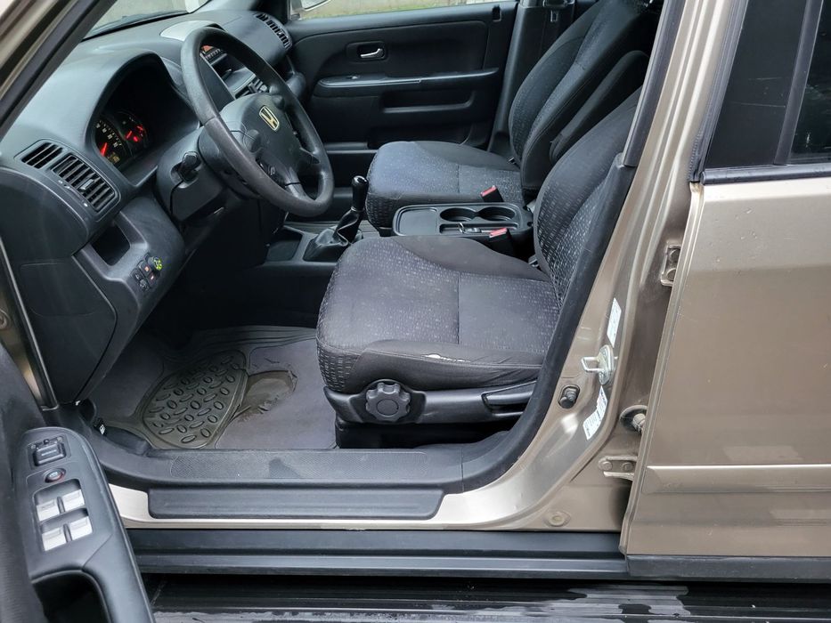 Продам Хонду СР-В 2006 року 2.0 газ-бензин 4×4