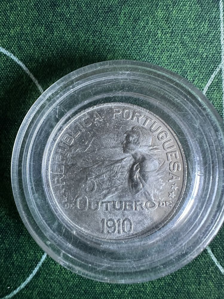 Vendo moedas variadas