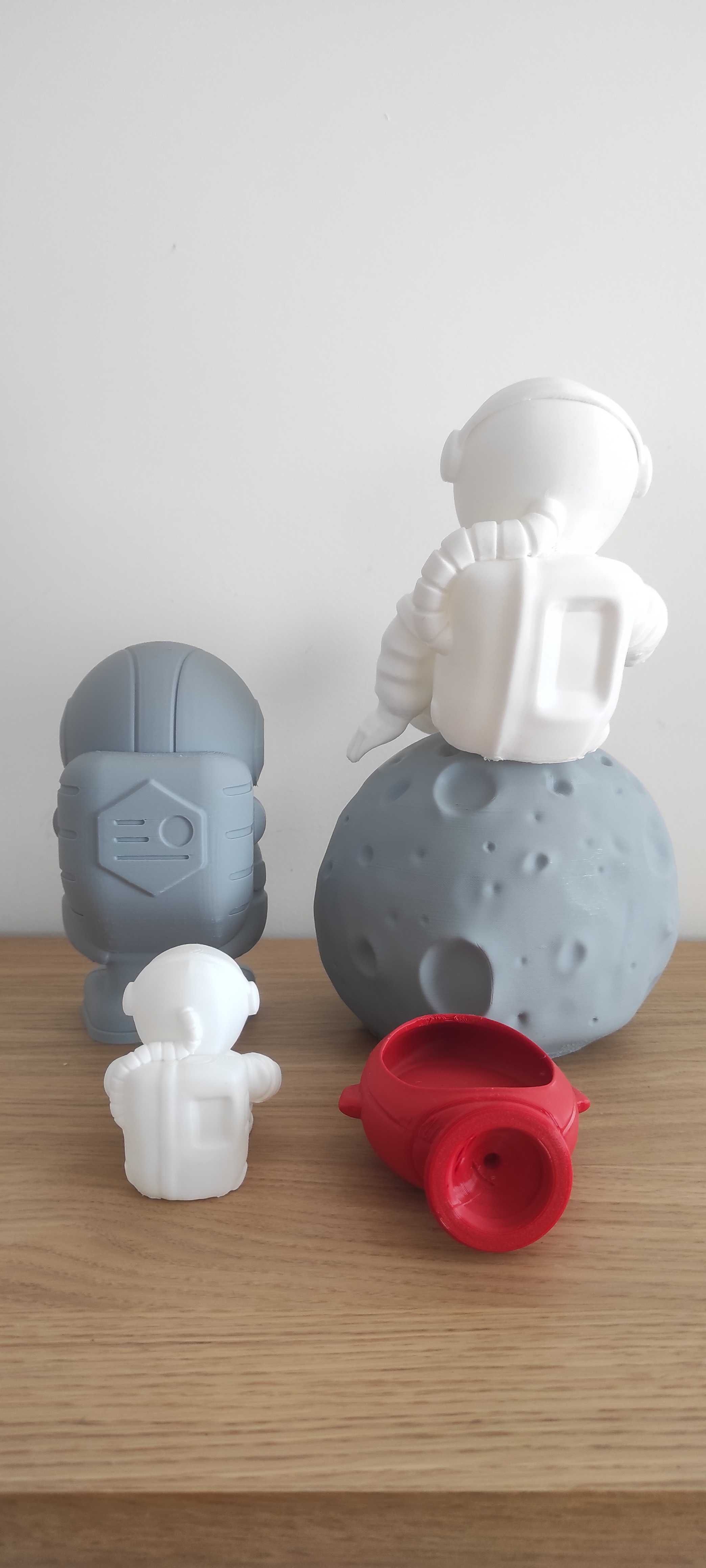 Decoração aniversário criança ou bebe, astronautas, espaço, lua 3D