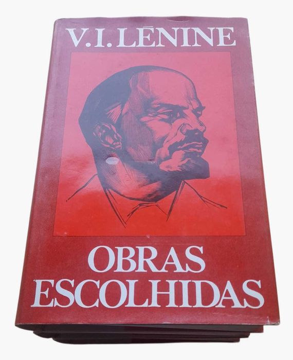 Obras Escolhidas em Três Tomos, de V. I. Lenine