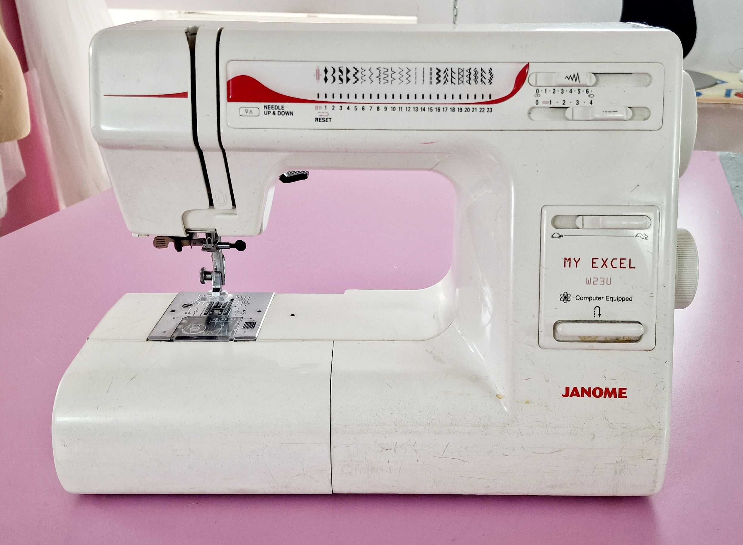 Швейна машинка  JANOME W23U
