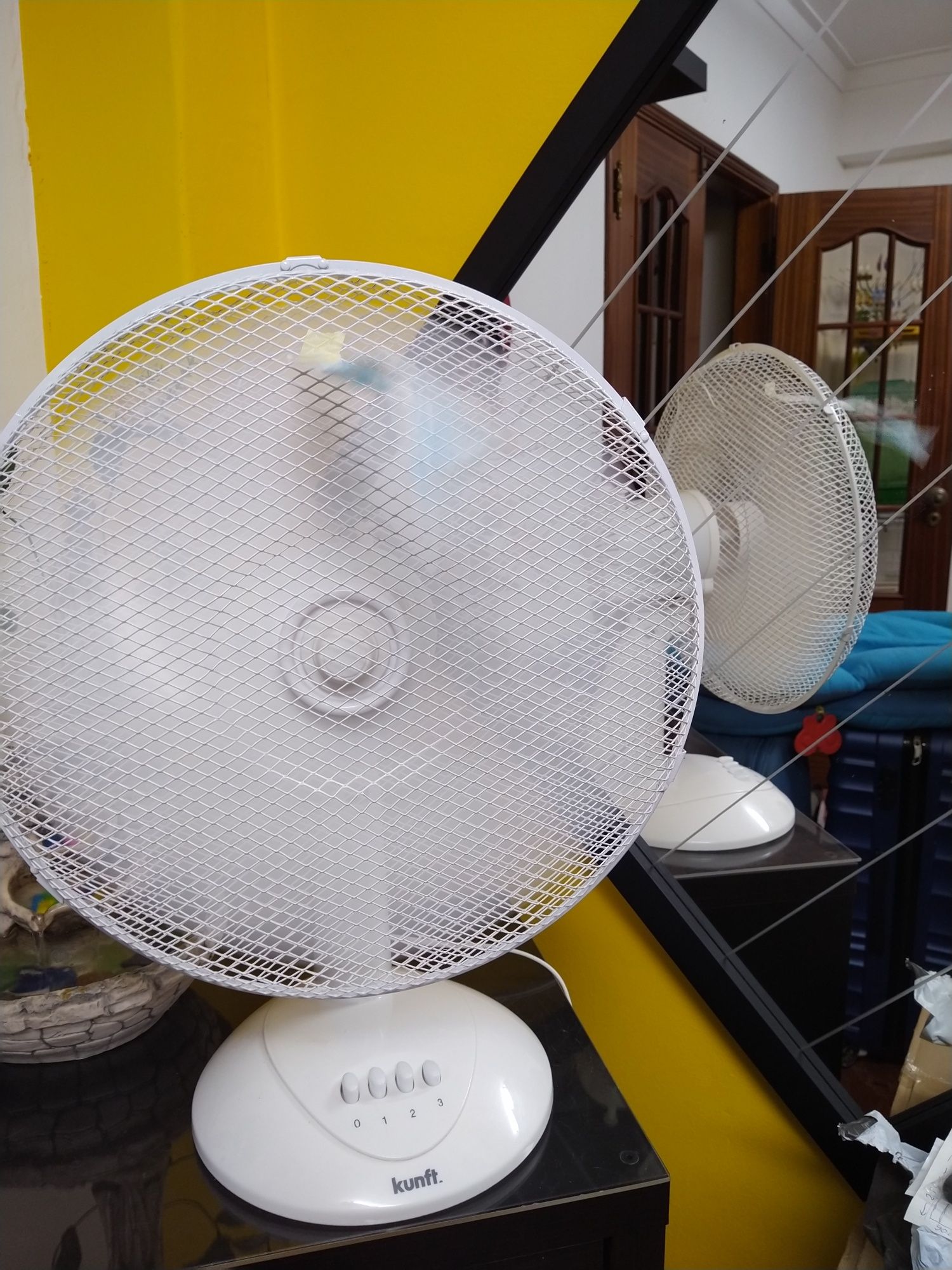 Ventoinha ventilador Kunft praticamente novo quarto sala cozinha