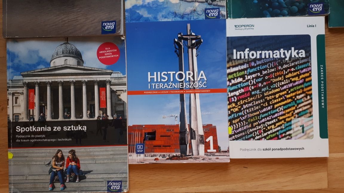 Podręczniki 9 szt. 1 klasa Liceum podstawowy Nowa Era i WSiP