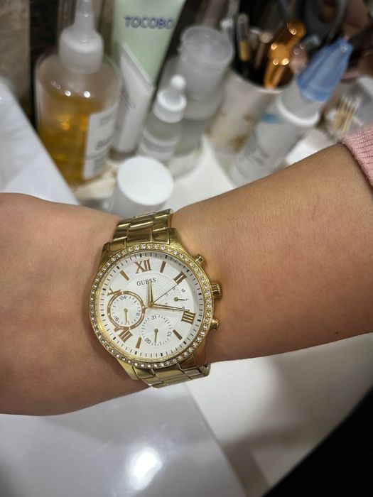 Часы Guess W1069L2