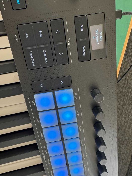 Novation Launchkey 49 MK4 – Novo c/GARANTIA – preço especial