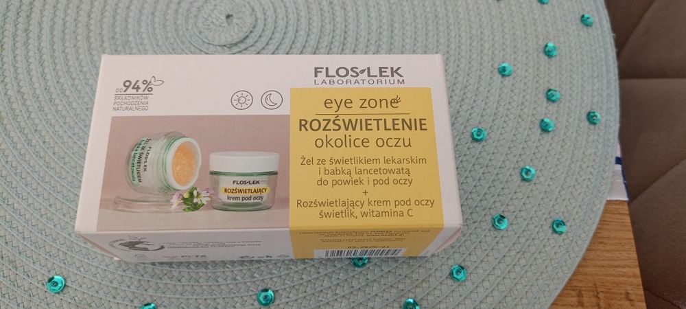 Floslek - rozświetlenie okolic oczu
