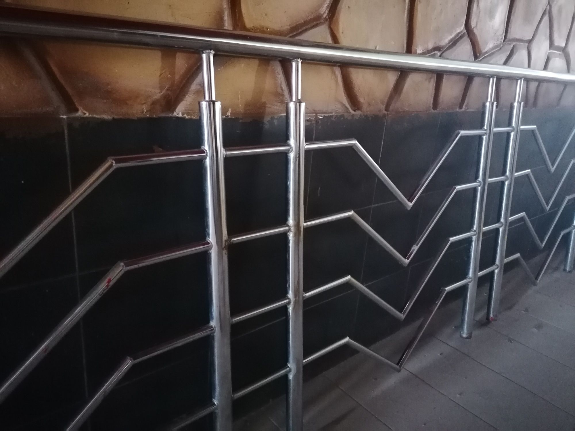Balustrady nierdzewne