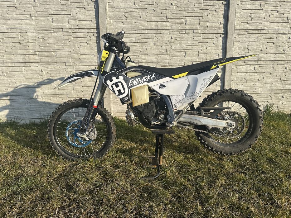 Husqvarna te 150 exc TBI obnizona hard enduro jak nowy motocykl enduro
